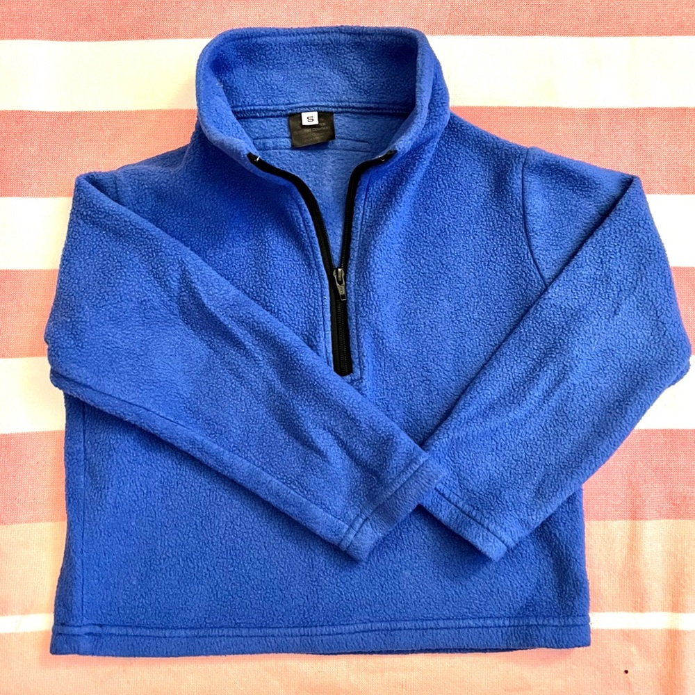 Little kid’s fleece pullover